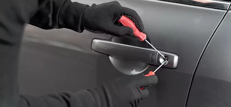 Locked Out of Car Help Montmagny
