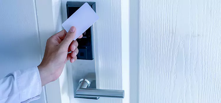 Why Choose Us for Your Keycard Lock Installation in Montmagny, QC?