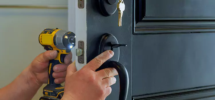 Commercial Door Lock Installation Montmagny