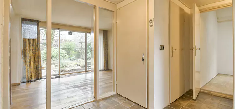 Why Choose Our Pocket Door Experts in Montmagny, QC?