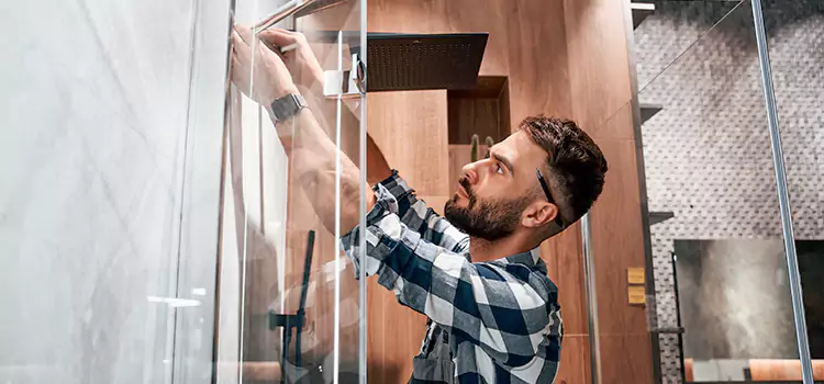 Replace Shower Doors with Frameless Montmagny