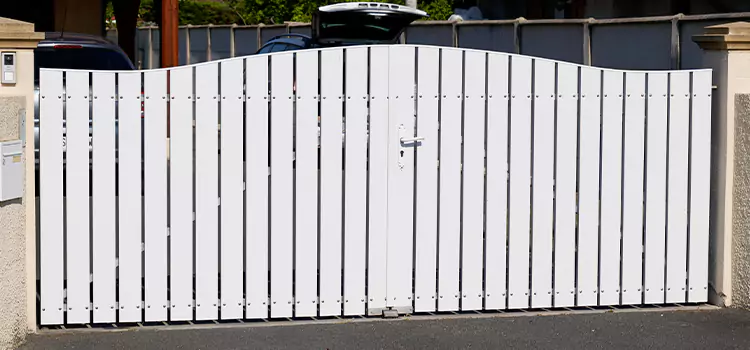 Why Choose Us for Residential Gate Repair in Montmagny, QC?